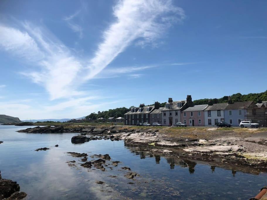 Apartment, Crichton St, Sea Views * Millport