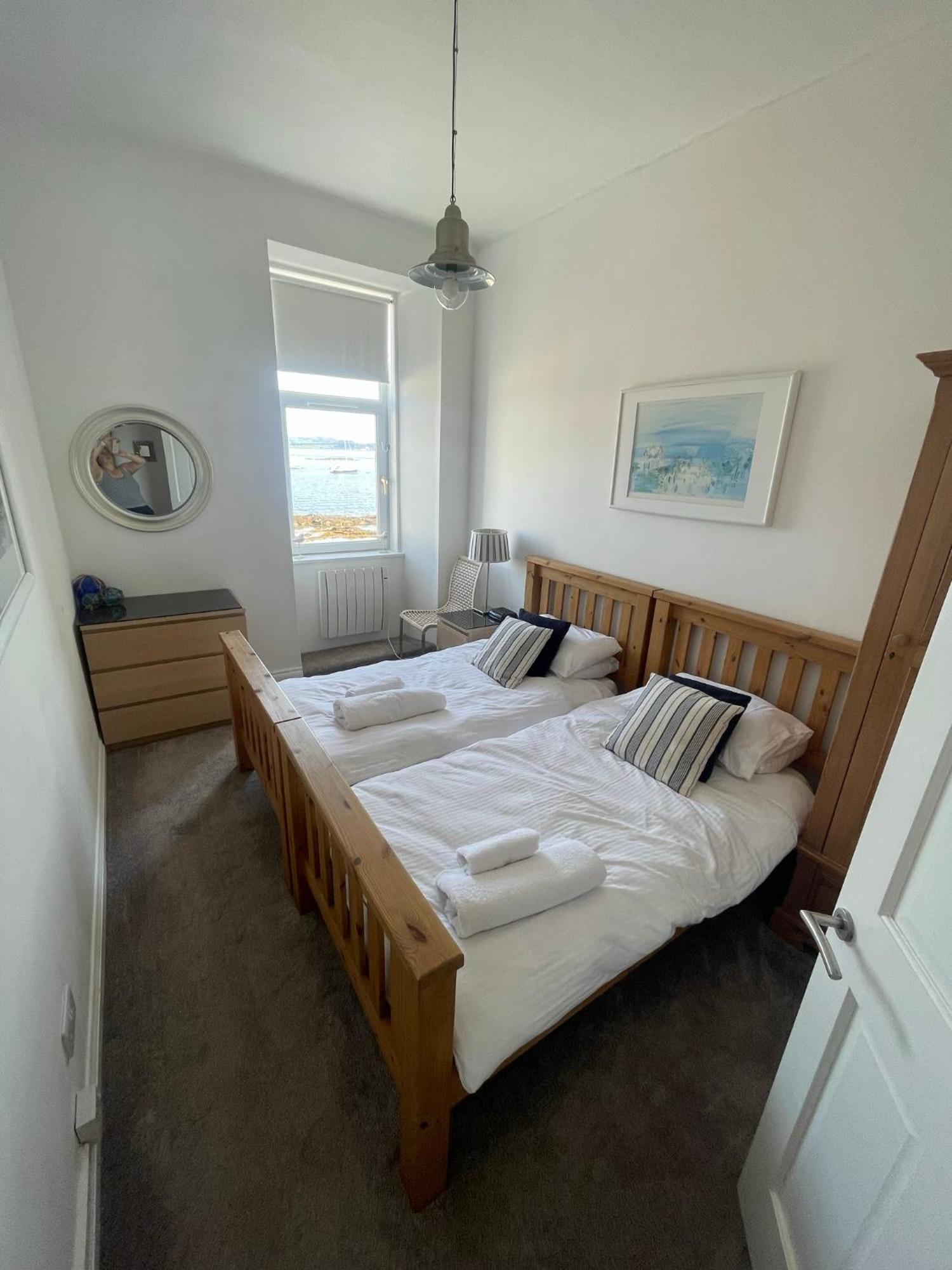 Apartment, Crichton St, Sea Views Apartment Millport
